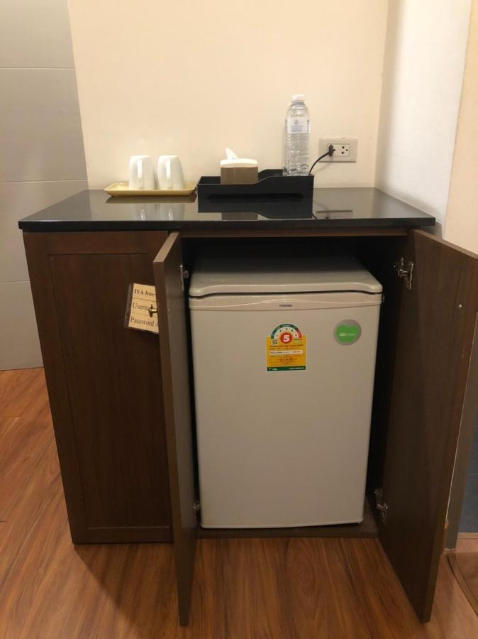 Hotel Iya Pathum Thani Εξωτερικό φωτογραφία