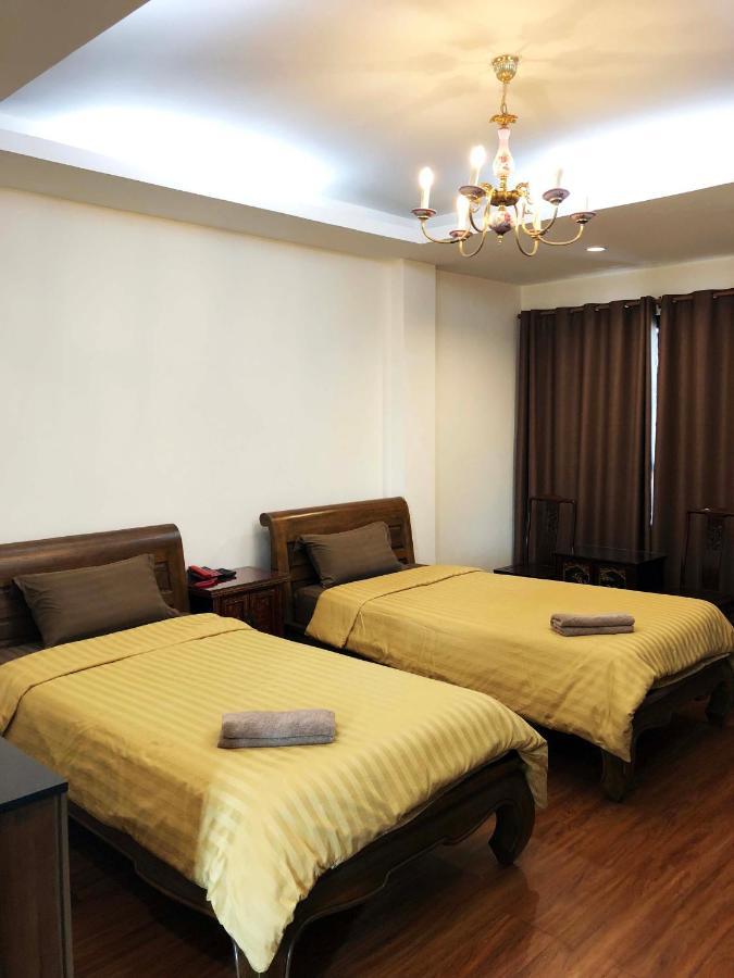 Hotel Iya Pathum Thani Εξωτερικό φωτογραφία