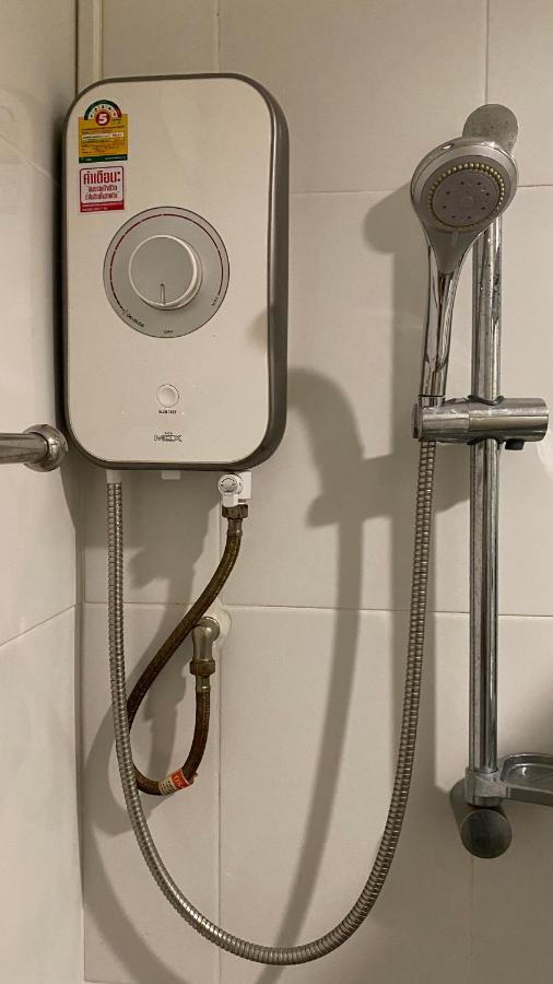 Hotel Iya Pathum Thani Εξωτερικό φωτογραφία